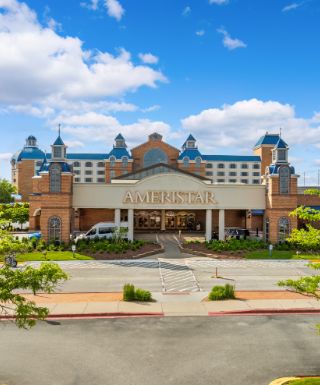 Ameristar Council Bluffs property view from outside